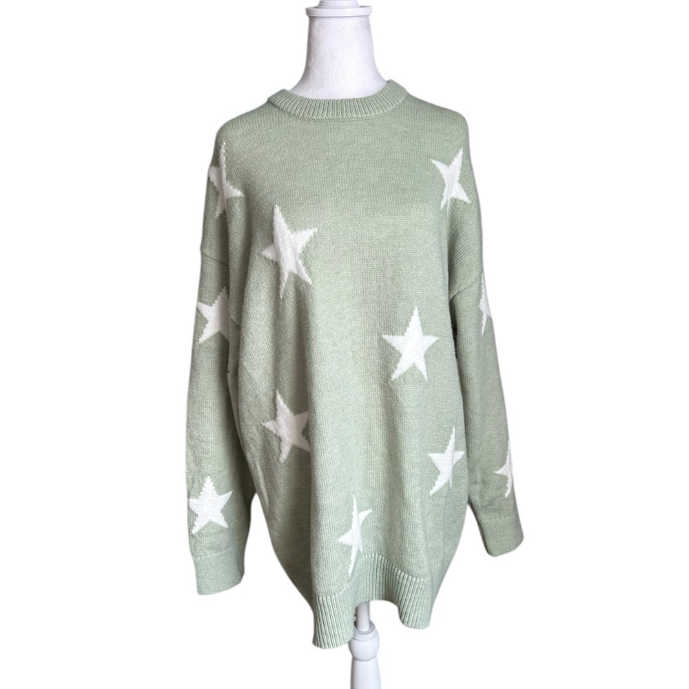 Emma's Expressions Light Green Stars Sweater Size L NWT